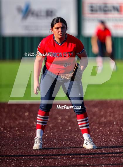 Thumbnail 2 in Mustang @ Ponca City photogallery.