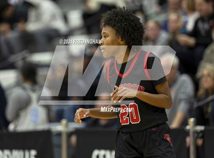 Thumbnail 3 in James Madison vs Centreville (VHSL Region D Semifinal) photogallery.