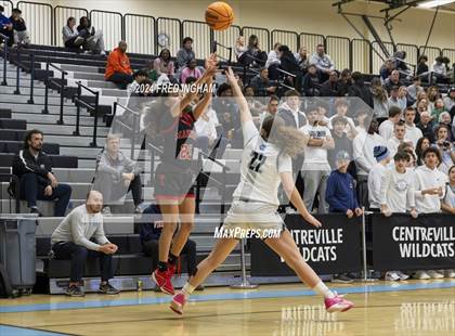 Thumbnail 3 in James Madison vs Centreville (VHSL Region D Semifinal) photogallery.