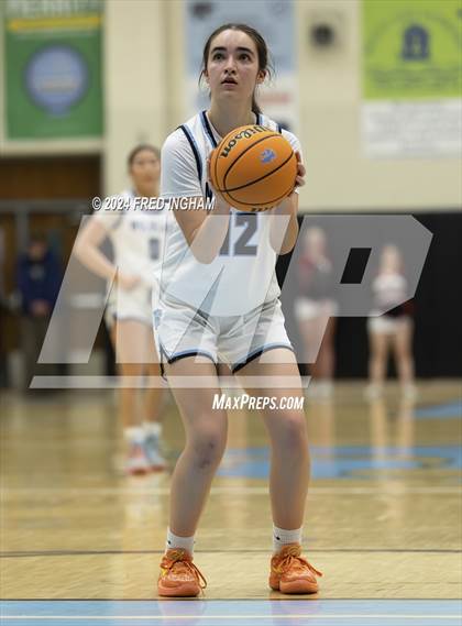 Thumbnail 1 in James Madison vs Centreville (VHSL Region D Semifinal) photogallery.