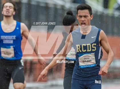 Thumbnail 1 in 50th Annual Loucks Games (Men's 400 Meter Dash) photogallery.