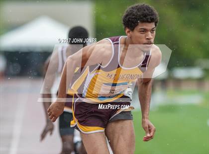 Thumbnail 2 in 50th Annual Loucks Games (Men's 400 Meter Dash) photogallery.