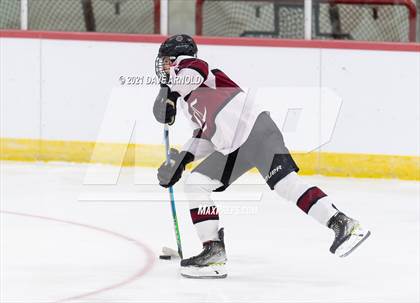 Thumbnail 1 in Loomis Chaffee School vs. St. Paul's (St. Paul's Thanksgiving Jamboree - Scrimmage) photogallery.