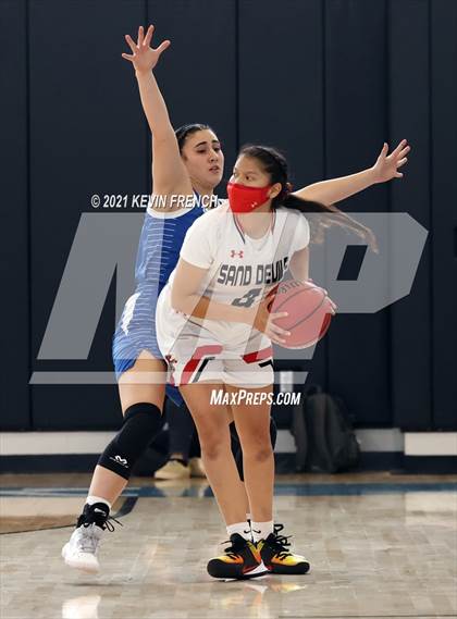 Thumbnail 2 in Snowflake vs. Page (AIA 3A Final) photogallery.