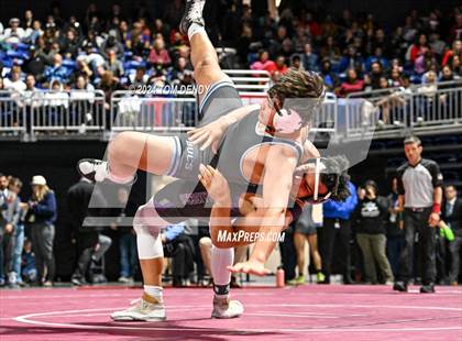 Thumbnail 1 in UIL 5A/6A State Championships - 3rd-5th place finals photogallery.