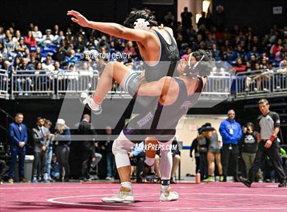 Thumbnail 3 in UIL 5A/6A State Championships - 3rd-5th place finals photogallery.