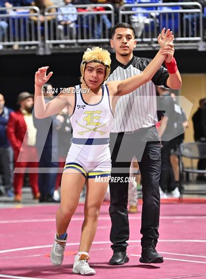 Thumbnail 1 in UIL 5A/6A State Championships - 3rd-5th place finals photogallery.