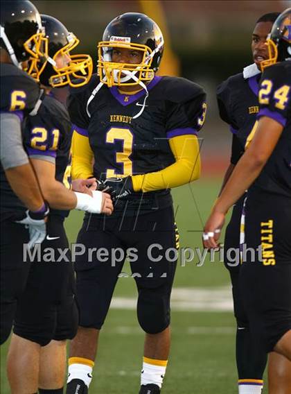 Thumbnail 3 in Kennedy vs. Newark Memorial photogallery.
