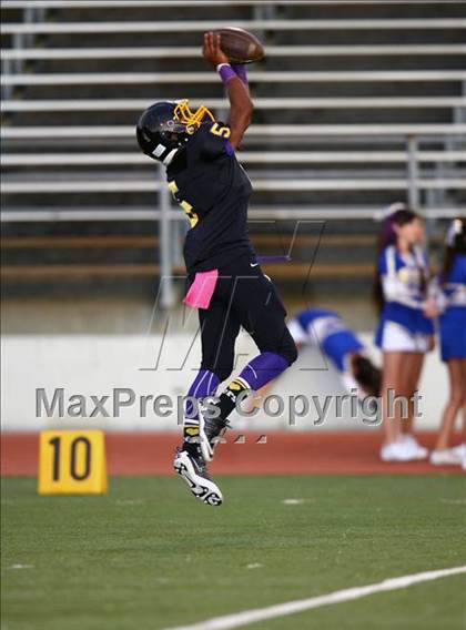 Thumbnail 1 in Kennedy vs. Newark Memorial photogallery.