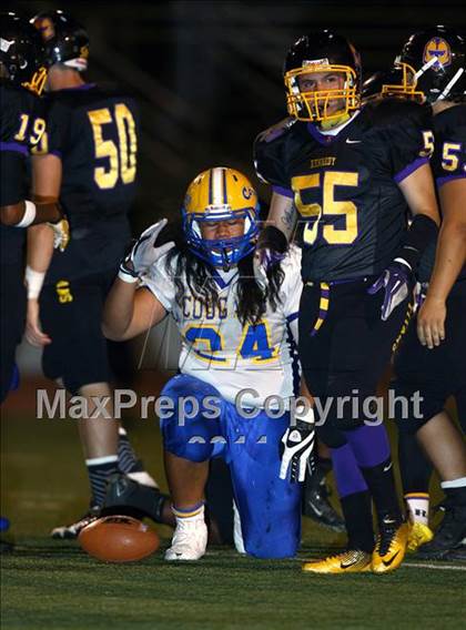 Thumbnail 2 in Kennedy vs. Newark Memorial photogallery.