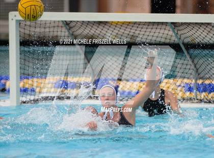 Thumbnail 1 in Bishop's vs Carlsbad (15th Annual Draz Classic Tournament) photogallery.