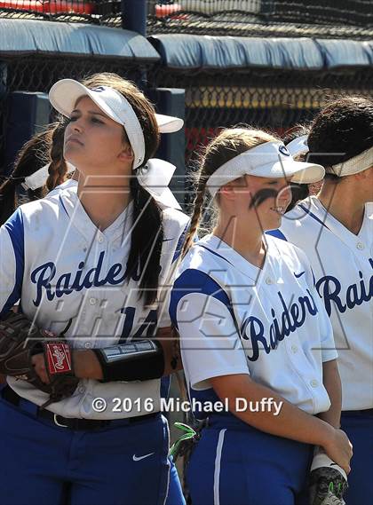 Thumbnail 2 in Firebaugh vs. Caruthers (CIF CS  D5 Final) photogallery.
