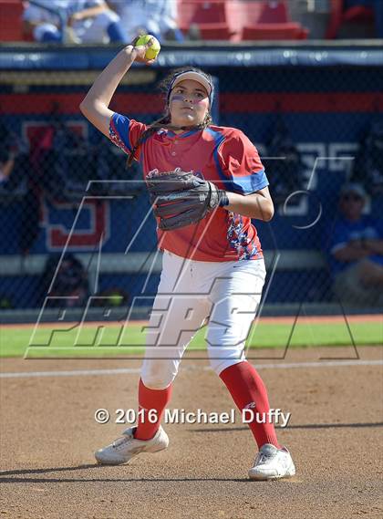 Thumbnail 3 in Firebaugh vs. Caruthers (CIF CS  D5 Final) photogallery.