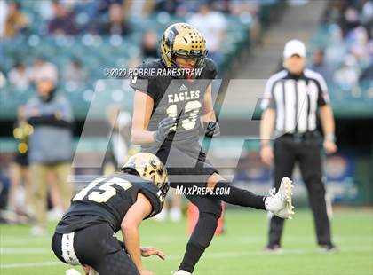 Thumbnail 3 in Abilene vs. Guyer (UIL 6A Division II Region Playoff) photogallery.