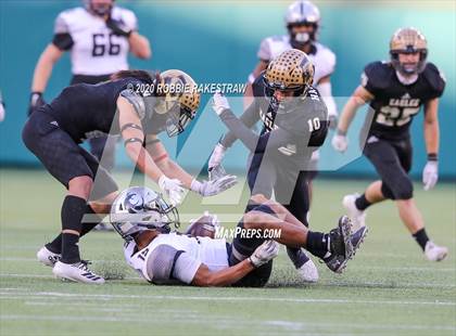 Thumbnail 3 in Abilene vs. Guyer (UIL 6A Division II Region Playoff) photogallery.