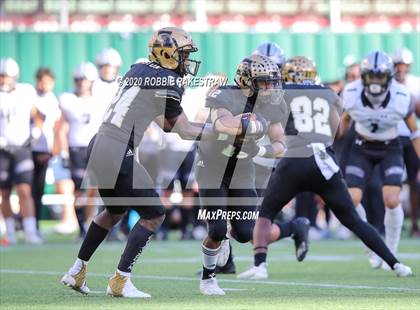 Thumbnail 3 in Abilene vs. Guyer (UIL 6A Division II Region Playoff) photogallery.