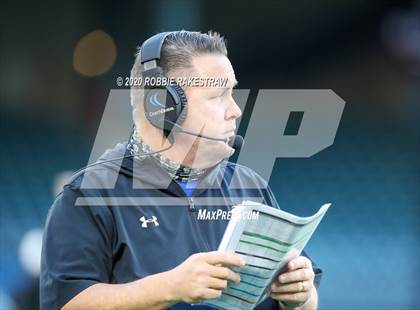 Thumbnail 3 in Abilene vs. Guyer (UIL 6A Division II Region Playoff) photogallery.