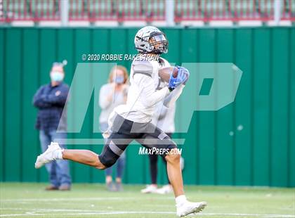 Thumbnail 3 in Abilene vs. Guyer (UIL 6A Division II Region Playoff) photogallery.