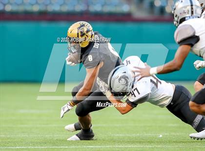 Thumbnail 3 in Abilene vs. Guyer (UIL 6A Division II Region Playoff) photogallery.