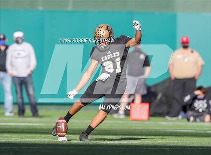 Thumbnail 1 in Abilene vs. Guyer (UIL 6A Division II Region Playoff) photogallery.