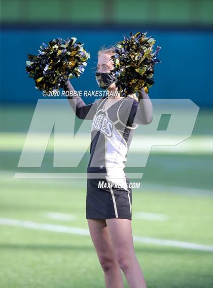 Thumbnail 2 in Abilene vs. Guyer (UIL 6A Division II Region Playoff) photogallery.