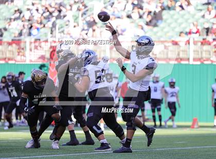 Thumbnail 1 in Abilene vs. Guyer (UIL 6A Division II Region Playoff) photogallery.