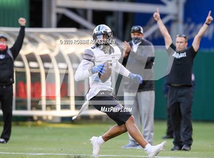 Thumbnail 3 in Abilene vs. Guyer (UIL 6A Division II Region Playoff) photogallery.