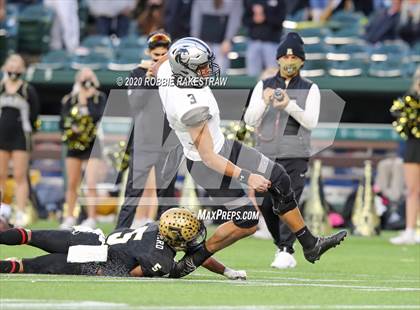 Thumbnail 1 in Abilene vs. Guyer (UIL 6A Division II Region Playoff) photogallery.