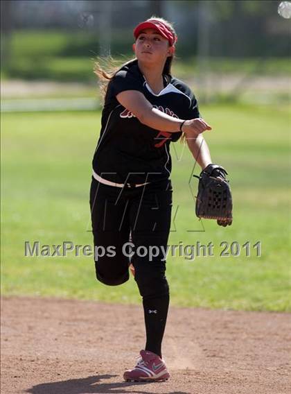 Thumbnail 3 in Glendora @ Etiwanda photogallery.