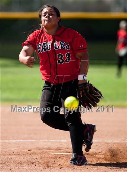 Thumbnail 1 in Glendora @ Etiwanda photogallery.