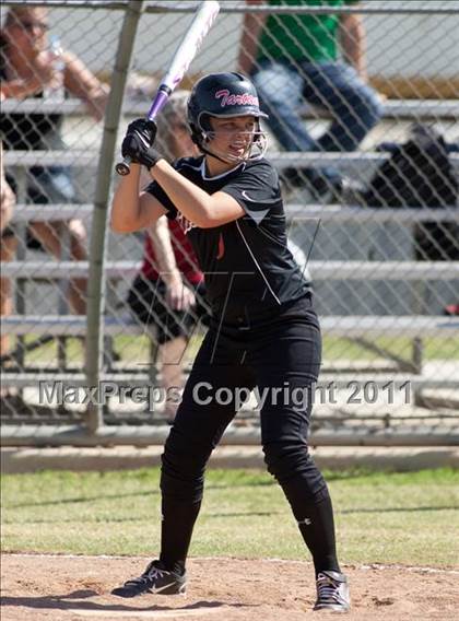 Thumbnail 1 in Glendora @ Etiwanda photogallery.