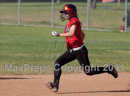 Thumbnail 2 in Glendora @ Etiwanda photogallery.