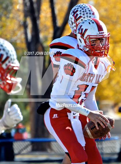 Thumbnail 1 in  Hatch Valley @ St. Michael's (NMAA 4A Quarterfinal Playoff) photogallery.