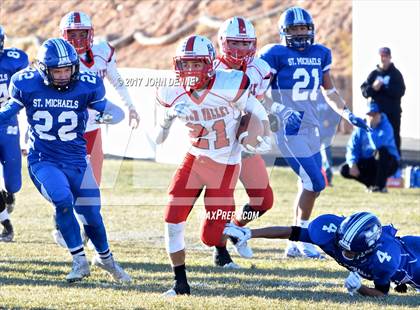 Thumbnail 2 in  Hatch Valley @ St. Michael's (NMAA 4A Quarterfinal Playoff) photogallery.