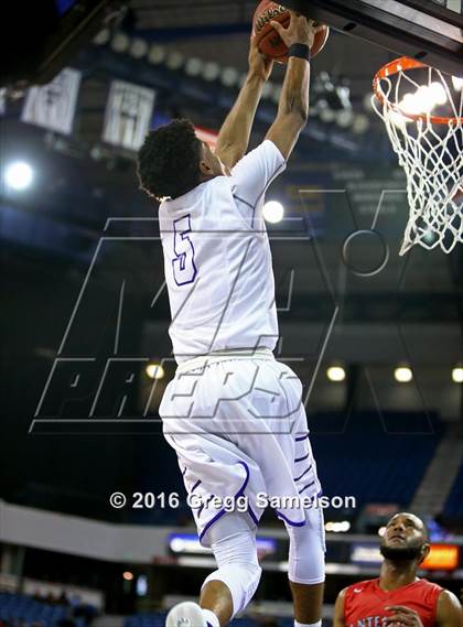 Thumbnail 2 in Sacramento vs Antelope (CIF SJS D2 Final) photogallery.