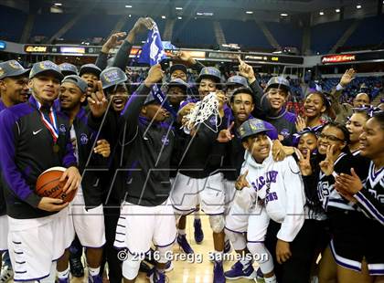 Thumbnail 2 in Sacramento vs Antelope (CIF SJS D2 Final) photogallery.