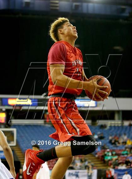 Thumbnail 2 in Sacramento vs Antelope (CIF SJS D2 Final) photogallery.