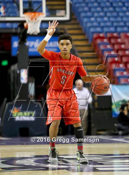 Thumbnail 1 in Sacramento vs Antelope (CIF SJS D2 Final) photogallery.