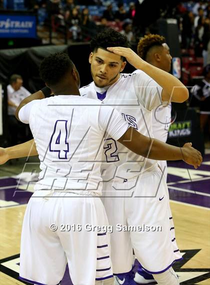 Thumbnail 2 in Sacramento vs Antelope (CIF SJS D2 Final) photogallery.