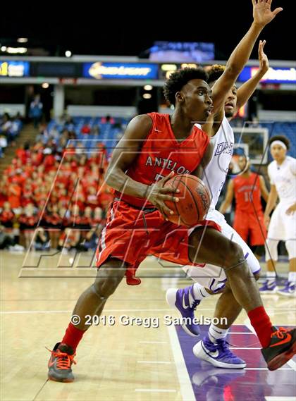 Thumbnail 3 in Sacramento vs Antelope (CIF SJS D2 Final) photogallery.