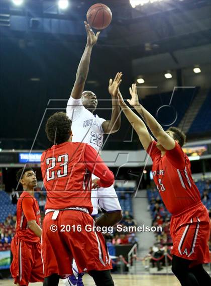 Thumbnail 3 in Sacramento vs Antelope (CIF SJS D2 Final) photogallery.