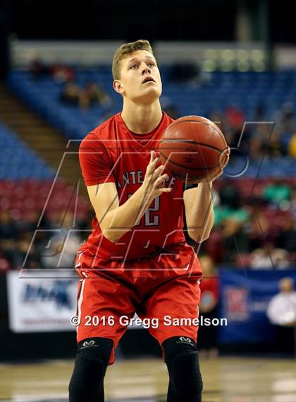 Thumbnail 2 in Sacramento vs Antelope (CIF SJS D2 Final) photogallery.