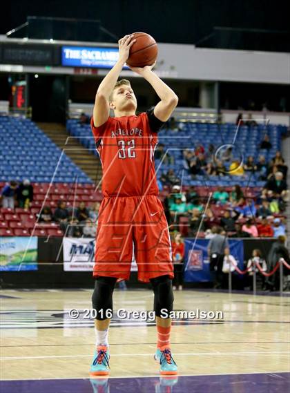 Thumbnail 3 in Sacramento vs Antelope (CIF SJS D2 Final) photogallery.