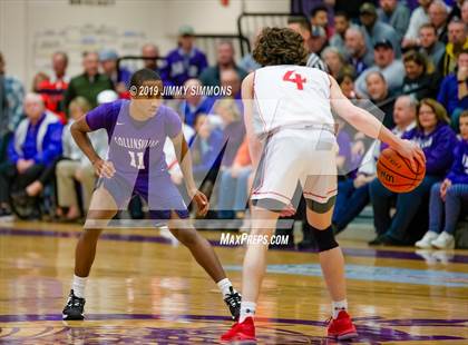 Thumbnail 1 in Collinsville vs. Mundelein (Prairie Farms Holiday Classic Championship) photogallery.