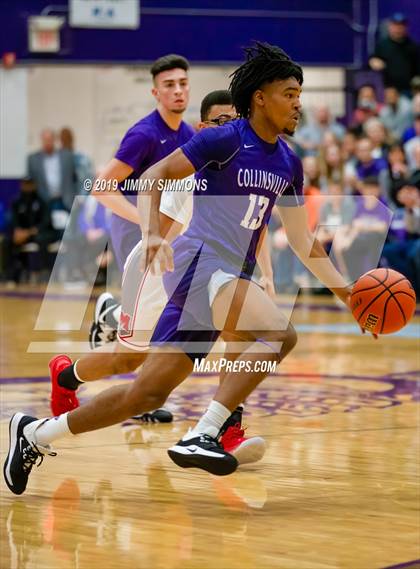 Thumbnail 2 in Collinsville vs. Mundelein (Prairie Farms Holiday Classic Championship) photogallery.