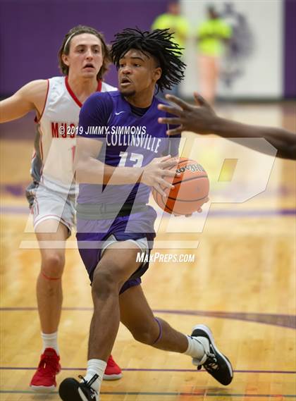 Thumbnail 2 in Collinsville vs. Mundelein (Prairie Farms Holiday Classic Championship) photogallery.