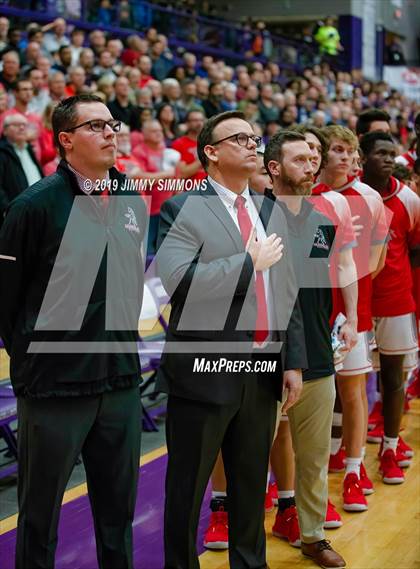 Thumbnail 2 in Collinsville vs. Mundelein (Prairie Farms Holiday Classic Championship) photogallery.