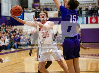 Thumbnail 1 in Collinsville vs. Mundelein (Prairie Farms Holiday Classic Championship) photogallery.