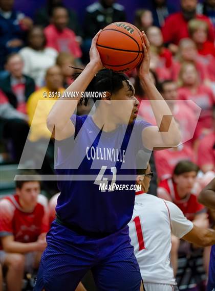 Thumbnail 1 in Collinsville vs. Mundelein (Prairie Farms Holiday Classic Championship) photogallery.