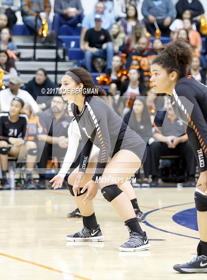 Thumbnail 3 in Central vs. Buchanan (CIF CS D1 Final) photogallery.